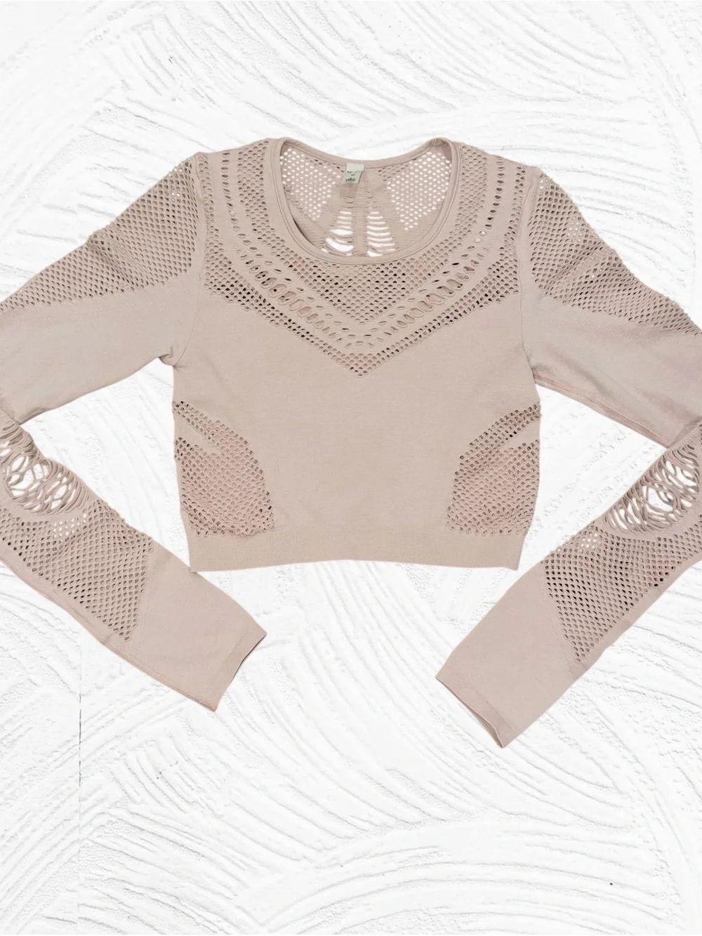 Alo Yoga Siren Long Sleeve Crop Top Dusty Pink Medium Laser cut mesh‎